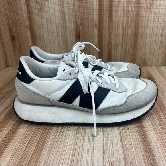New Balance Shoes - NEW BALANCE 237 Lace-Up Running Shoes Unisex Women's 9 Men's 7.5 WS237BW